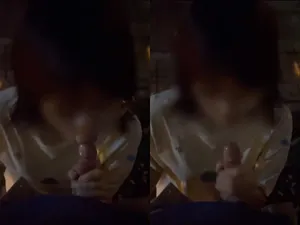 Cởi quần bắt tình nhân kính cận mút cu
